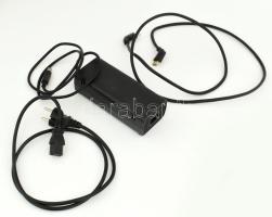 Xbox 360 szett, 5 darab játékkal, jó állapotban