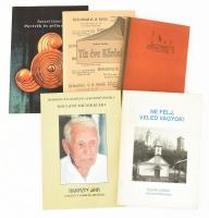 Vegyes dedikált könyvtétel, 5 db: 

Gulyás Sándor: Tíz éve Kőrösi. Az iskolatörténet bővített kiad...