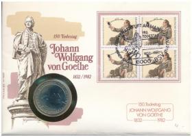 NSZK 1982D 5M Cu-Ni "Johann Wolfgang von Goethe" érme felbélyegzett borítékban, alkalmi bélyegzéssel T:UNC FRG 1982D 5 Mark Cu-Ni "Johann Wolfgang von Goethe" coin in envelope with stamp and cancellation C:UNC