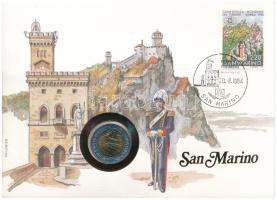 San Marino 1985. 500L bimetál felbélyegzett borítékban, bélyegzéssel, német nyelvű leírással T:UNC San Marino 1985. 500 Lire bimetallic in envelope with stamp, cancellation and a prospectus in german C:UNC