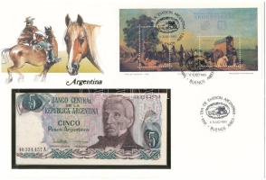 Argentína 1983-1984. 5P felbélyegzett borítékban, alkalmi bélyegzéssel T:UNC Argentina 1983-1984. 5 Pesos in envelope with stamp and cancellation C:UNC