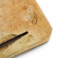 14K arany (Au) szövött mintás karlánc, jelzett 19 cm, 2 cm széles. Réz szál erősítéssel br 59 g