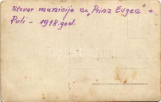 1918 SMS PRINZ EUGEN Osztrák-Magyar Haditengerészet pre-dreadnought csatahajó matrózai lőszereket sz...