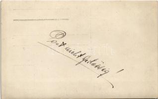 SMS PRINZ EUGEN Osztrák-Magyar Haditengerészet pre-dreadnought csatahajó matróza lövedéket tesz egy ...