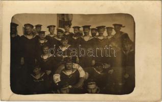 SMS PRINZ EUGEN Osztrák-Magyar Haditengerészet pre-dreadnought csatahajó matrózai / K.u.K. Kriegsmarine Matrosen / Austro-Hungarian Navy ironclad warship's mariners. photo