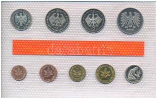 NSZK 1988J 1pf-5M (9xklf) forgalmi sor fólia tokban T:UNC 
GFR 1988J 1 Pfennig - 5 Mark (9xdiff) co...