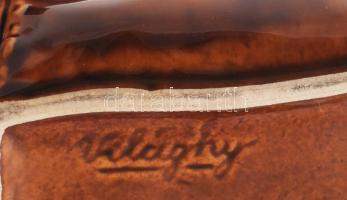 Világhy Árpád (1960- ): Táska alakú italos üveg. Jelzéssel, hibátlan, 25x22 cm