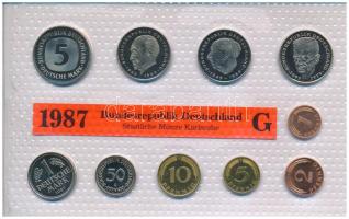 NSZK 1987G 1pf-5M (10xklf) forgalmi sor fólia tokban, ragasztás részben elengedett T:UNC  GFR 1987G 1 Pfennig - 5 Mark (10xdiff) coin set in foil packaging, loose coins C:UNC