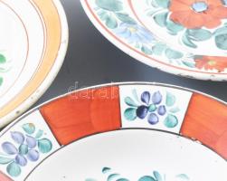 Dísztányér, 3 darab, cca 1900, közte Wilhelmsburg, kopással, d: 22-24 cm