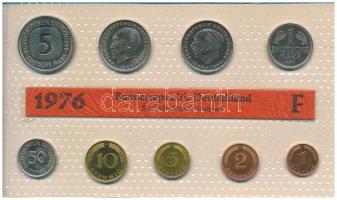 NSZK 1976F 1pf-5M (9xklf) forgalmi sor fólia tokban T:UNC  GFR 1976F 1 Pfennig - 5 Mark (9xdiff) coin set in foil packaging C:UNC