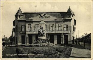 1935 Budapest XV. Rákospalota, Városháza, Hősök szobra, emlékmű (fa)