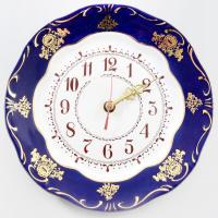 Zsolnay falióra. Jelzett, kopással, d: 25,5 cm