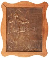 Léderer Tamás (1938-): Eminescu vers, akt macskával. Bronz kisplasztika, fa keretben. Jelzett 21x18 cm