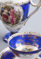 Cseh Alt-Wien porcelán teás készlet, antik dekorral. Matricás, jelzett, kis kopással Hat személyes, ...