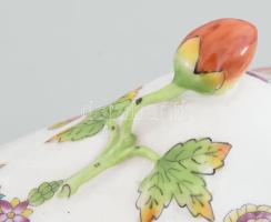 Herendi Viktória mintás bonbonier, jelzett, háncsnyomott felülettel, eper fogóval, hibátlan, 18x9,5x...