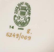 Zsolnay pillangó mintás fodros váza. Jelzett, kézzel festett, hibátlan, d 14 cm