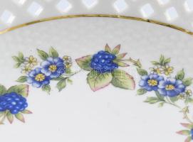 Hollóházi classic áttört kínáló tál. Kézzel festett, jelzett, hibátlan d: 19 cm