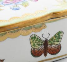 Herendi Viktória mintás bonbonier. Jelzett, hibátlan, 14x10x5 cm