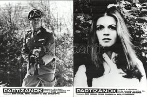 cca 1989 előtti ,,Partizánok" című jugoszláv - amerikai film jelenetei és szereplői, 11 db vint...