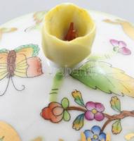 Herendi Viktória mintás gyűrűtartó doboz. Jelzett, hibátlan (virág belsejében bibék vége fehér), d: ...