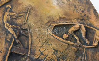 Veszprémi Imre (1932-2013): Halászok a Balatonon. Bronz falikép, jelzett, 30,5×20,5 cm