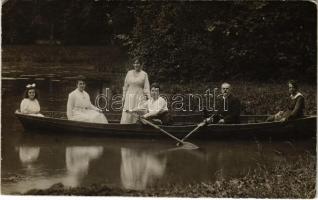 1918 Trencsénteplic, Trencianske Teplice; csónakázás / boat trip. photo (EK)