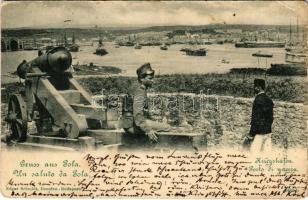 1902 Pola, Pula; K.u.K. Kriegsmarine Kriegshafen. Porto di guezza. Edgar Schmidt / osztrák-magyar haditengerészeti kikötő, katona, matróz ágyúval / Austro-Hungarian navy port, soldier and mariner with cannon (EK)