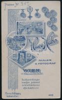 1909 Férfiportré, keményhátú fotó Hugo Hahn bécsi műterméből, hátoldalon a műterem képével, 10,5×6,5...