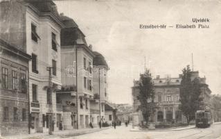 Újvidék Erzsébet square with tram (fa)
