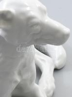 Herendi fehér mázas németjuhász. Jelzett, hibátlan, 30x18 cm