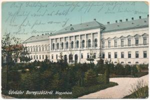 1915 Beregszász, Beregovo, Berehove; megyeháza. W.L. Bp. 6052. / county hall + K.D. Feldpoststation Nr. 151. (fa)