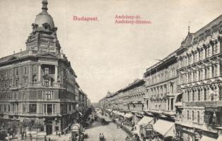 Budapest VI. Andrássy út Deutsch üzletével és a Hunnia épületével