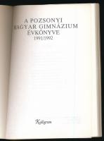 A pozsonyi magyar gimnázium évkönyve 1991/1992. Pozsony, 1992, Kalligram. Kiadói papírkötés