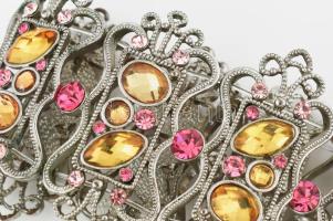 Fém design karkötő