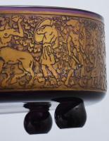 cca 1910/30 Moser Karlsbad ametisztszínű bonbonier, oldalán savmaratott és políraranyozott, kentaur ...