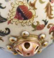 1880 körül, Zsolnay díszkorsó. Magastüzű színes mázakkal fedett öntött finomfajansz. Közel-keleti st...