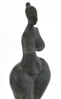 Mamikon Yengibarian (örmény, 1963-): Női akt. 1993. Patinázott bronz, kő talapzaton, m: 38 cm