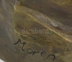 Moren jelzéssel: Női akt. Francia, cca XX. sz. első fele, öntött bronz, jelzett, m: 20 cm