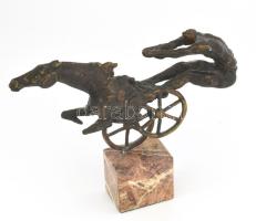 Ashot Baghdasaryan (1957-): Fogathajtó.. Patinázott öntött bronz, márványtömb talapzaton. Jelzett, 26x21 cm