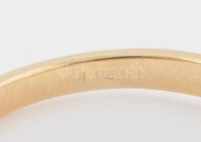 Arany (Au) 14K három köves gyűrű, jelzett, méret: 57, bruttó: 2,7 g