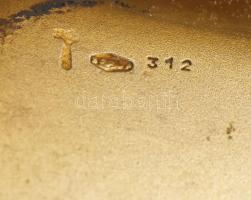 Ezüst(Ag) finoman cizellált nyolcszögletű szelence, jelzett, 8,8×5,1 cm, nettó: 68,7 g