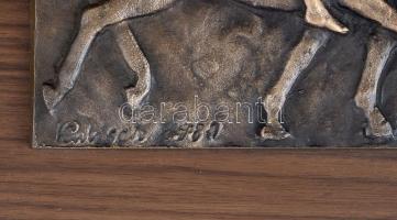 Kubisch János (1951-): Lovasok. Bronz.relief jelzett, 50x13 cm, pozdorja alapon. hátoldalán Képcsarn...