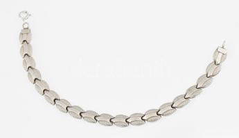 Ezüst(Ag) fantáziamintás karkötő, jelzett, h: 17,8 cm, nettó: 5,9 g