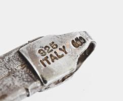 Ezüst(Ag) fekete köves nyaklánc és karkötő, jelzett, h: 41,8 cm és 18,3 cm, bruttó: 32,2 g