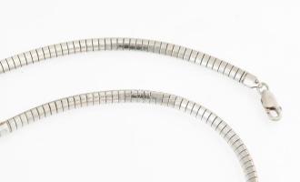 Ezüst(Ag) masszív kígyó nyaklánc, jelzett, h: 42,5 cm, nettó: 20 g