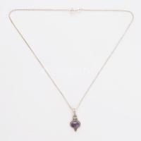 Ezüst(Ag) venezianer nyaklánc almandin medállal, jelzett, h: 40 cm, bruttó: 5,1 g