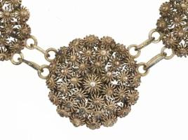 Ezüst(Ag) filigrán nyakék, jelzett, h: 44 cm, nettó: 11,3 g