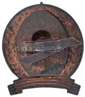 ~1950. festett és zománcozott bronz rendőrségi sapkajelvény (38x43mm) T:XF