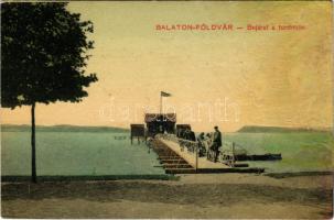 1915 Balatonföldvár, bejárat a fürdőházba. Hesz Péter kiadása (r)