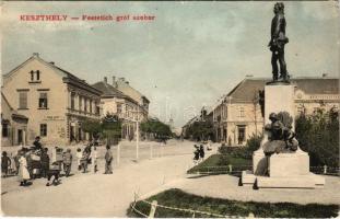 Keszthely, Festetics gróf szobor, gyógyszertár, M. kir. posta és távirdahivatal, Pler Lipót üzlete (fa)